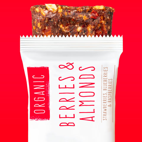 Organic Berries & Almonds Snack Bar Box of 12