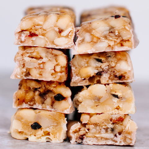 Blueberry White Chocolate Macadamia Nut Snack Bar (12 Bars)