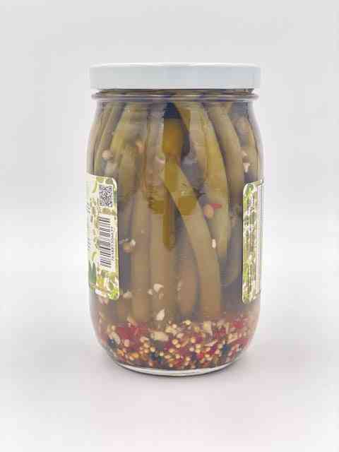 Spicy Green Beans Brined 17 oz Glass Jar