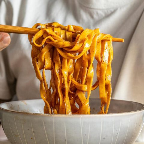 Tingly Chili Wavy Noodles Pack 5CT Momofuku